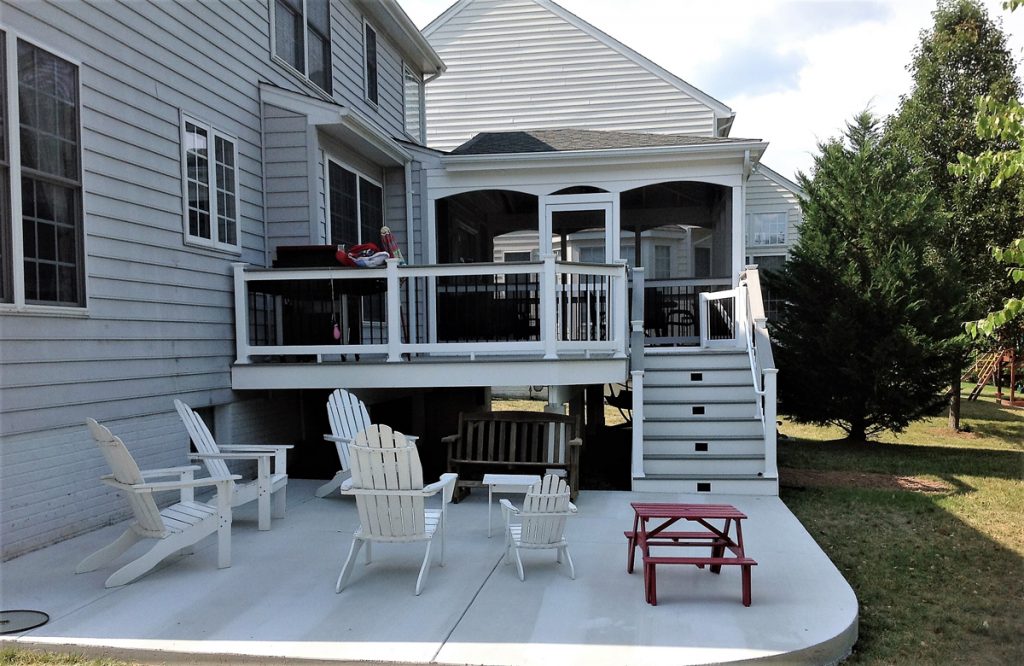 Gainesville, Virginia Deck Builders Decks with Style